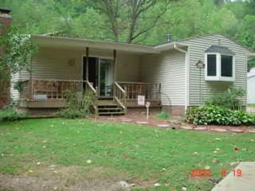 Campbell's Hollow Cottages