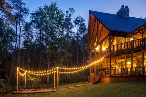 Liberty Log Lodging