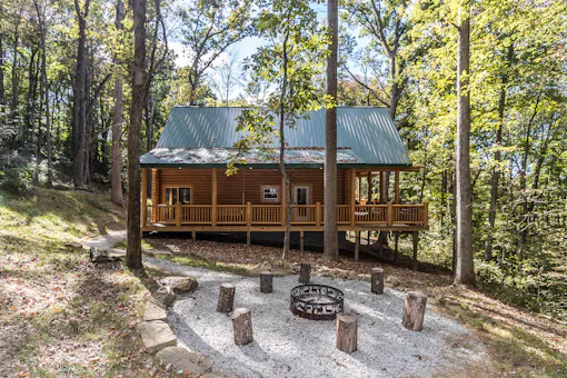 Hocking Hills Cabins & Resort