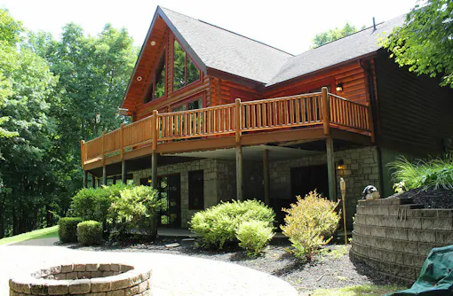 Valley View Hills Winery Cabins