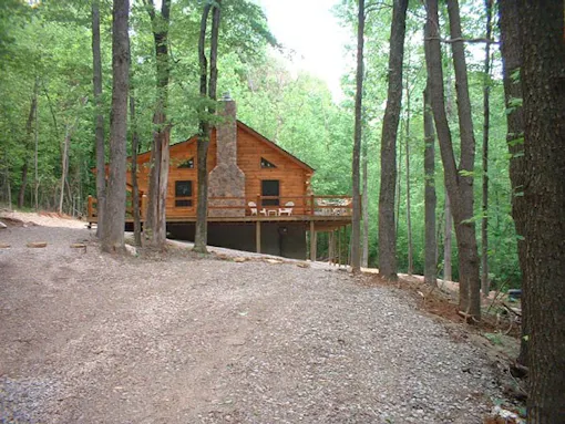 Cabins by the Caves