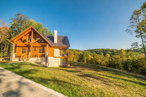 Jubach Log Homes