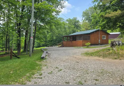 P and D Cabins