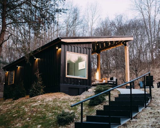 Creative-Cabins - The Lily Pad