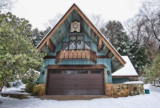 Venture In Real Estate Cabin Rental