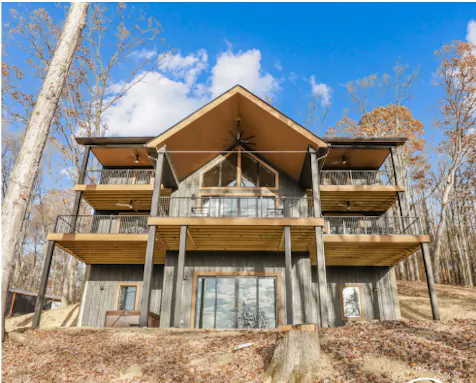 The Oasis Hocking Hills - Luxury Lodges