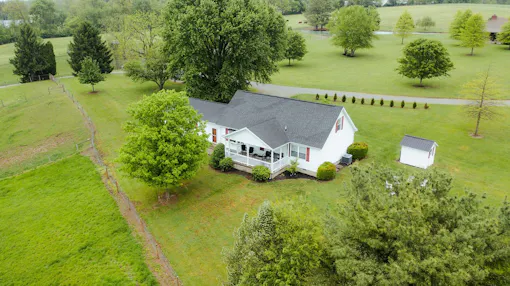 Muddy Boots Farm Lodging