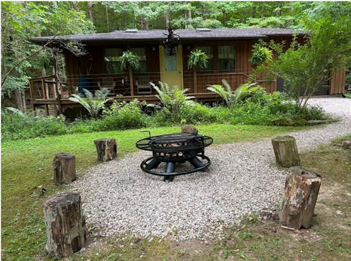 Locust Grove Lodge